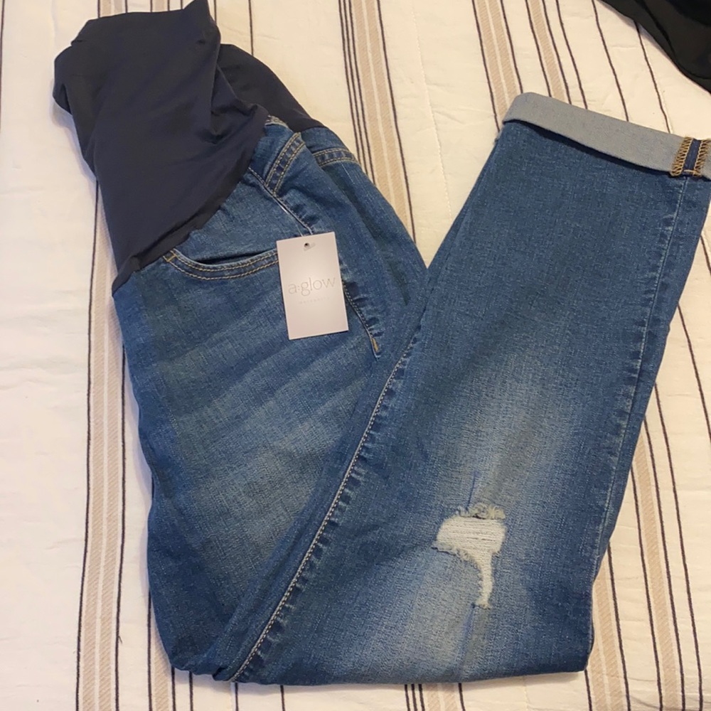 Maternity Jeans. NWT